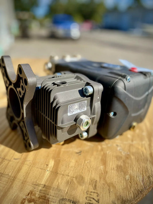 5.5GPM AR Pump Gear Box and Pump Assembly - Expert Power Wash